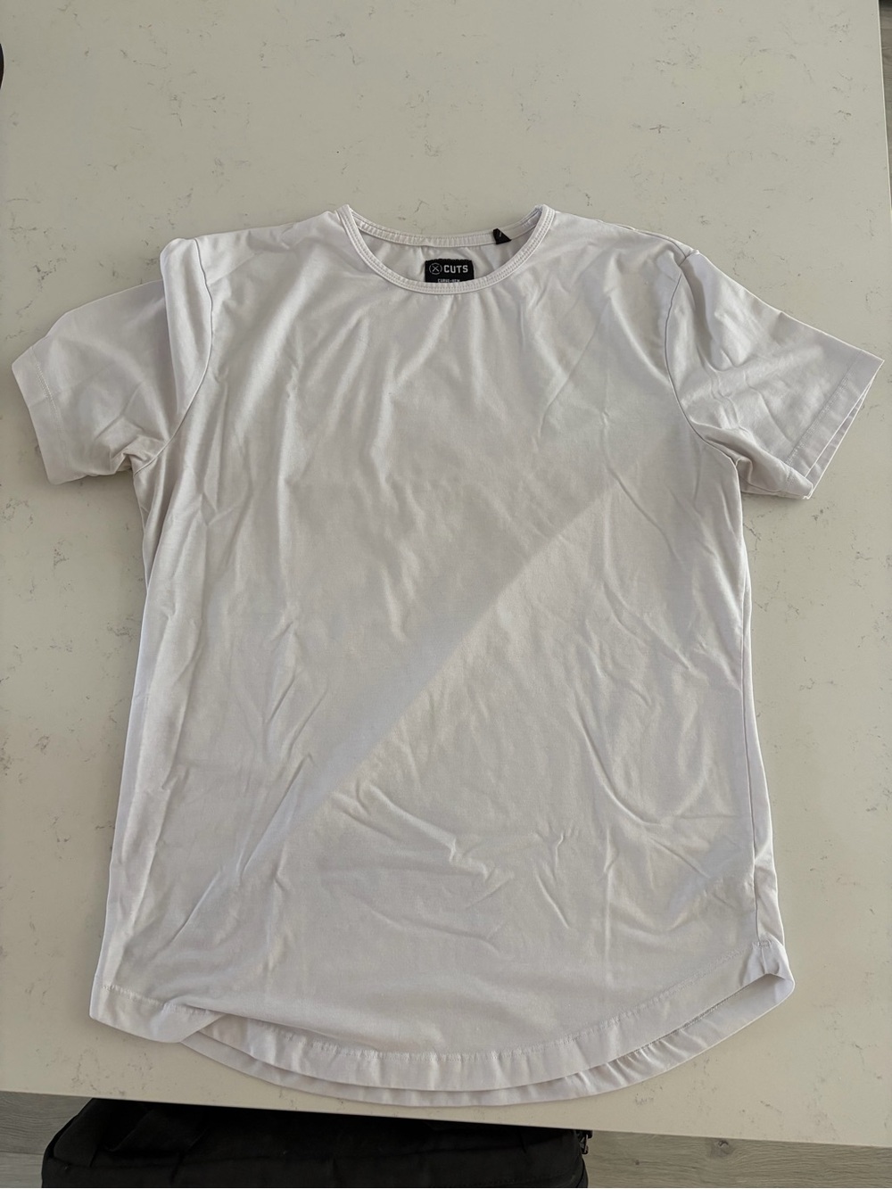 Cuts Clothing - AO Curve-Hem Tee